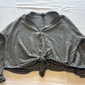 rue21 Black & Gray Striped Tie-Front Top